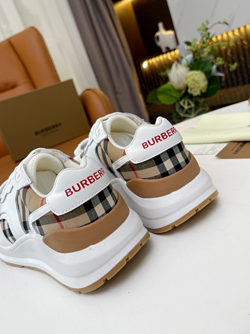 Burberry Low Shoes